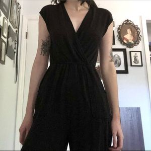 lightweight wideleg jumpsuit w/ black shoulder tie